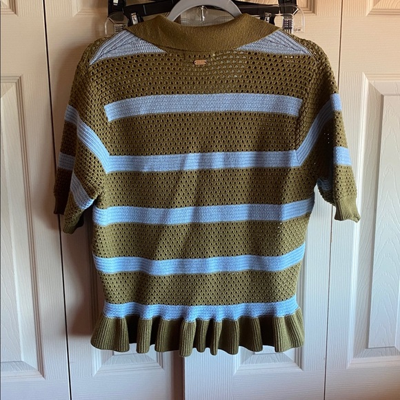 Scotch & Soda NWT Pointelle Collared Short sleeve Vneck Peplum Sweater - Picture 6 of 17